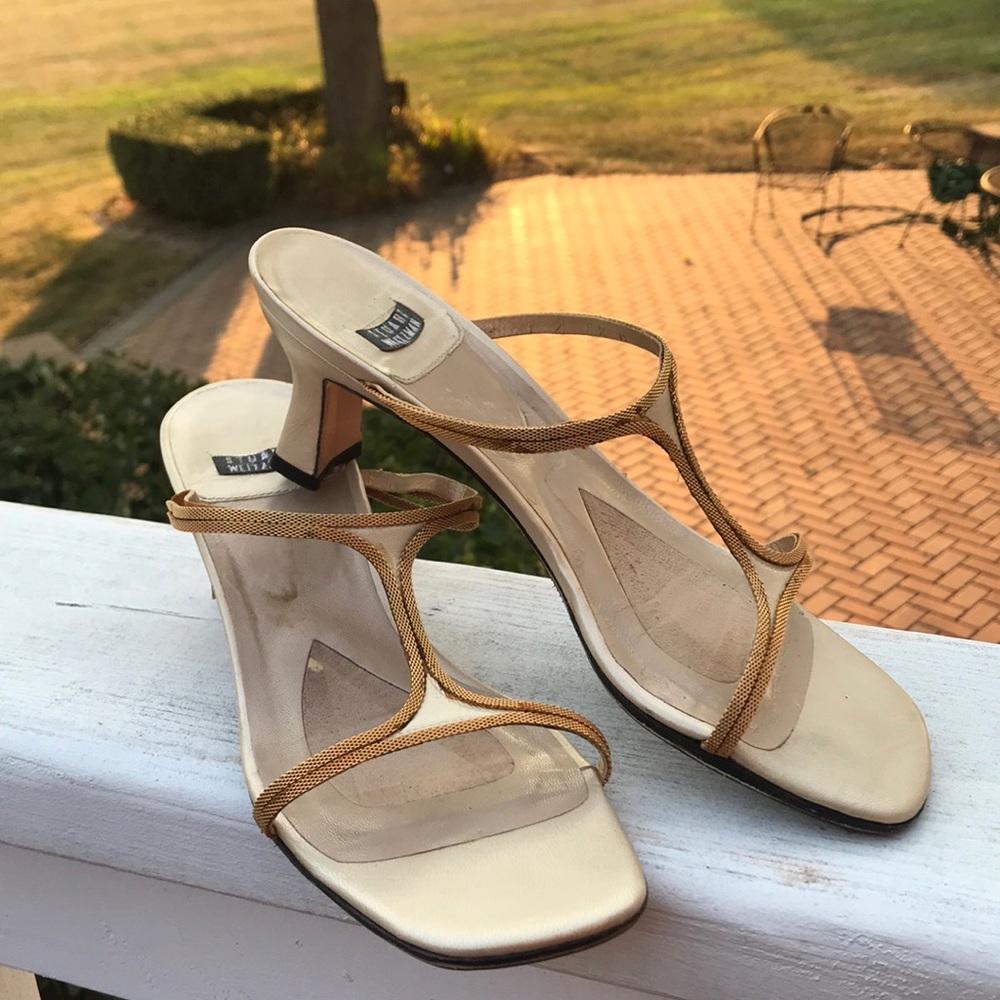 Stuart Weizmann kitten heel sandals size 6